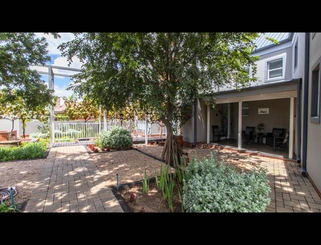 3 BEDROOM HOUSE FOR SALE IN RETIRE AT MIDSTREAM